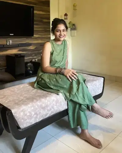 Maheshwar Call Girls